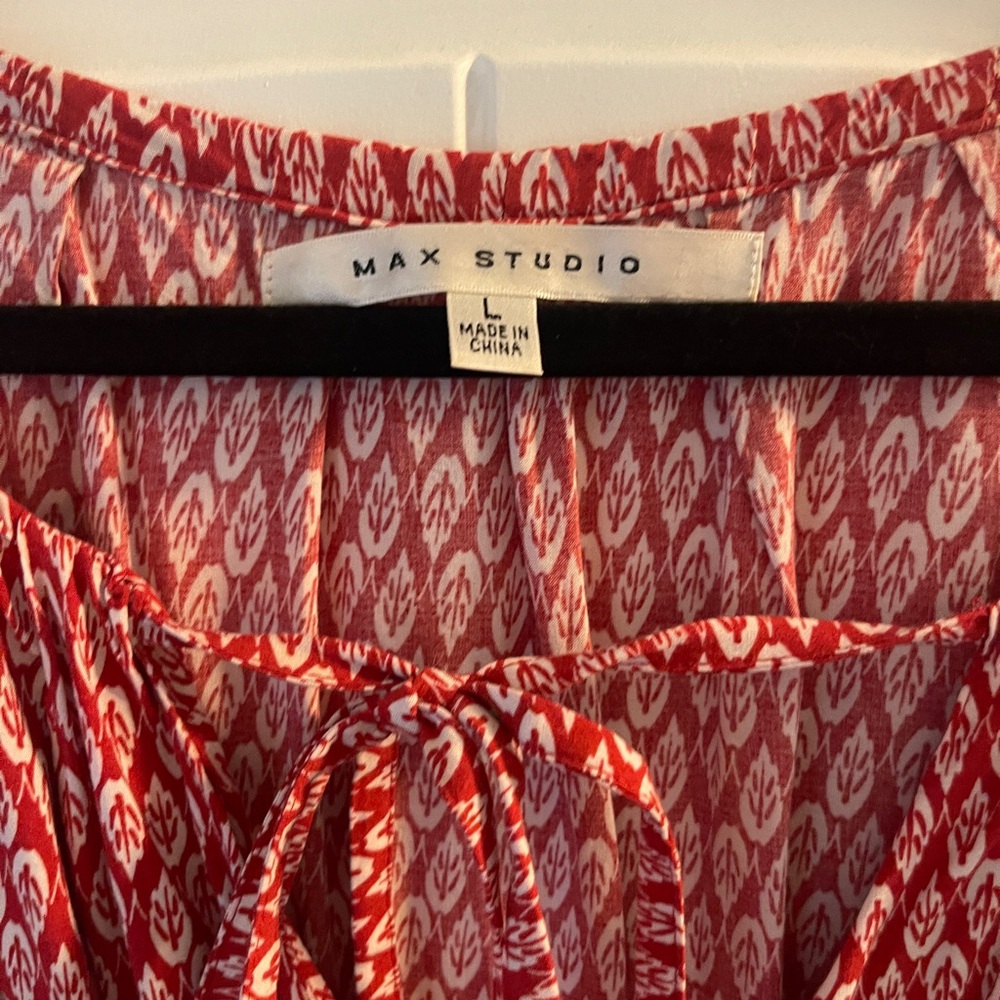 Max Studio Red Patterned Romper - Picture 3 of 4